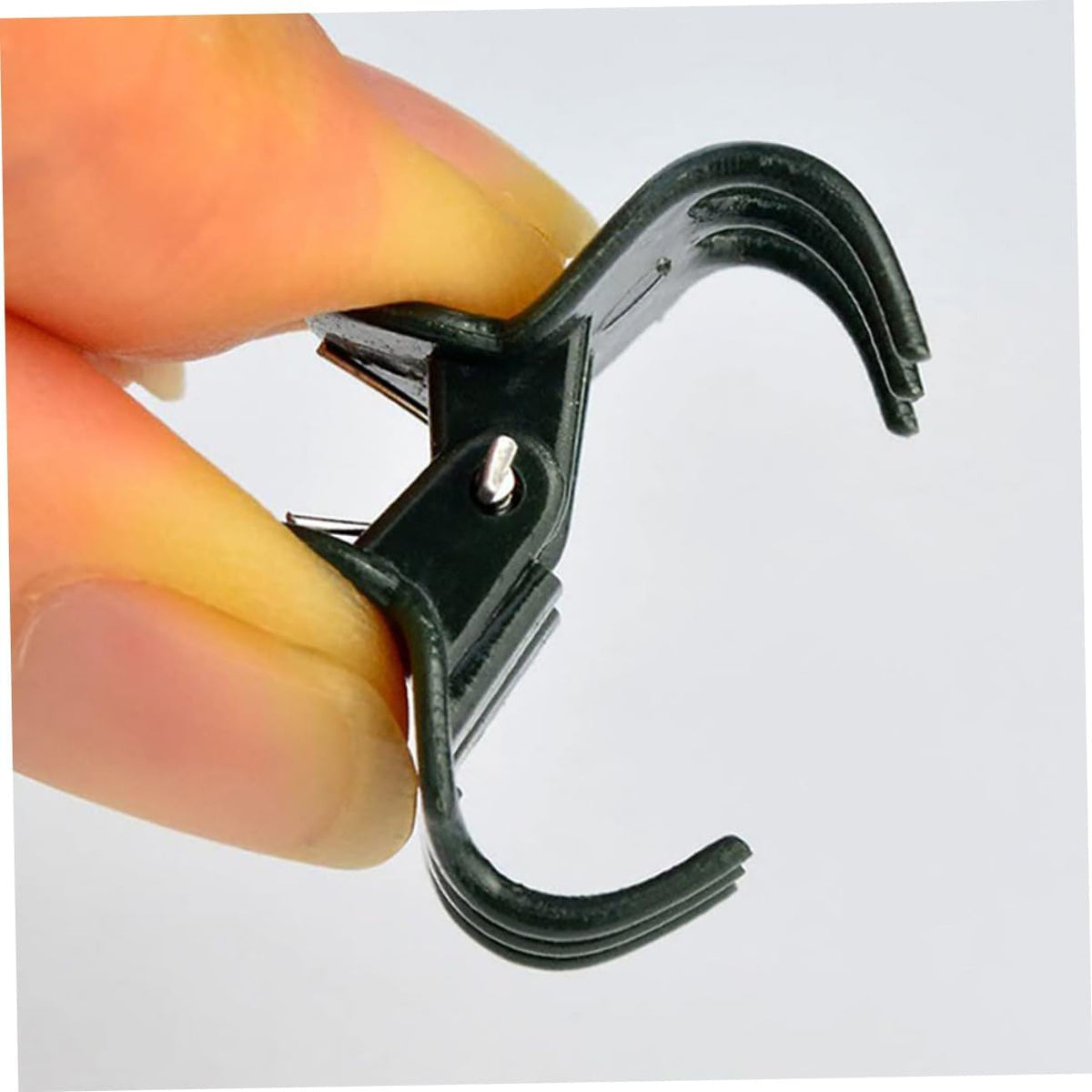 Plant Support Clips 40pcs Plastic for Vine Vegetables Beans