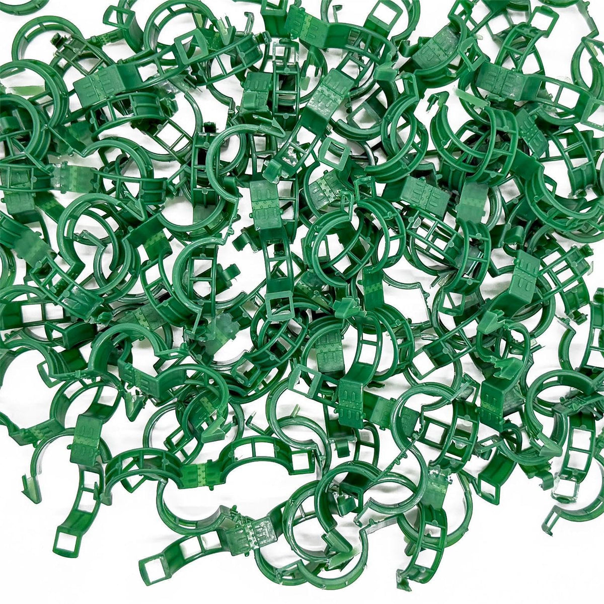 Piteno® 300Pcs Tomato Clips, Plastic Trellis Clips, Plant Support Clips, Grape Vine Tomato Vine Vegetables Plants Garden Support Clips to Grow Upright Makes Plants Healthier